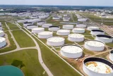 Giá xăng dầu hôm nay (3-10): Giá dầu giảm sau khi châu Âu đồng ý xả kho dự trữ diesel