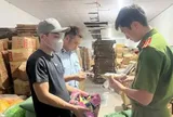 Khởi tố bị can sản xuất, buôn bán hàng giả là thực phẩm, giả mạo nguồn gốc xuất xứ
