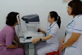 Hàng trăm lượt người bệnh về mắt được khám, chẩn đoán miễn phí