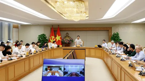 Đưa Trung tâm Tài chính Quốc tế vào vận hành thực chất, an toàn và hiệu quả