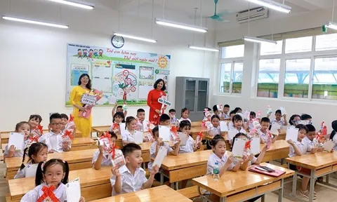 Hôm nay, hơn 23 triệu học sinh cả nước bước vào năm học mới