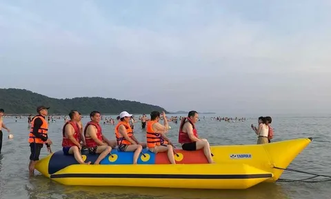 Quảng Ninh đón gần 260 nghìn lượt khách du lịch trong kỳ nghỉ lễ