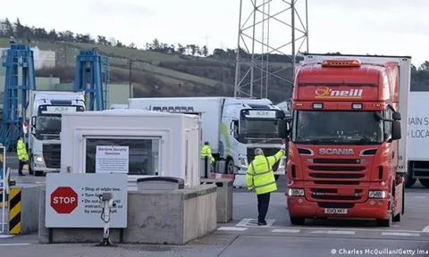 Liên minh châu Âu giảm kiểm tra hàng hóa vào Bắc Ireland