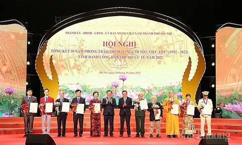 Hà Nội: Vinh danh 10 công dân Thủ đô ưu tú năm 2022