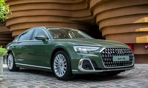 Xe sang Audi A8L: Trải nghiệm di chuyển thượng hạng đã tới Việt Nam