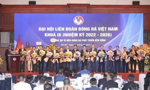 Chung tay vì nền bóng đá Việt Nam phát triển bền vững