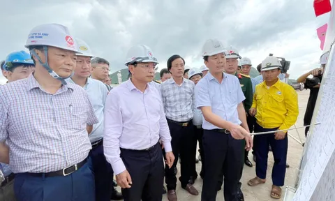 "Gạt" Hoàng Long Bộ trưởng GTVT yêu cầu Đèo Cả làm bù