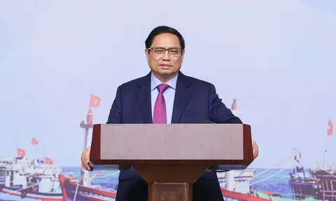 Thủ tướng chủ trì Hội nghị về chống khai thác hải sản bất hợp pháp, không báo cáo và không theo quy định (IUU)
