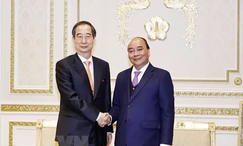 Chủ tịch nước Nguyễn Xuân Phúc hội kiến Thủ tướng Hàn Quốc