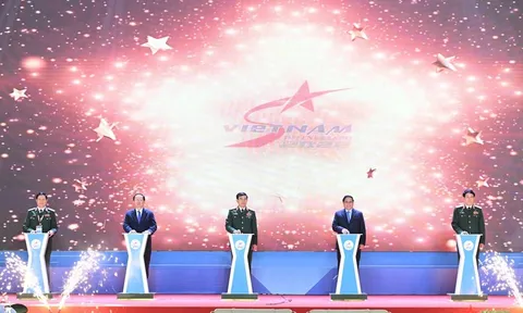 Khai mạc Triển lãm Quốc phòng quốc tế Việt Nam 2022