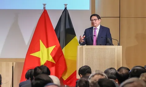 Thủ tướng dự Diễn đàn doanh nghiệp Việt Nam-Bỉ và tiếp lãnh đạo các tập đoàn lớn