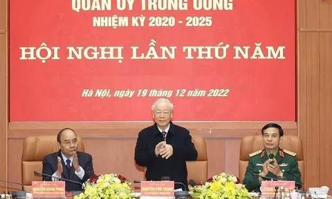 Tổng Bí thư chủ trì Hội nghị Quân ủy Trung ương lần thứ năm