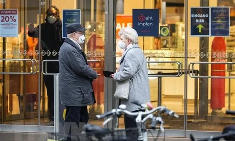 Giới chức Liên minh châu Âu cảnh báo các biến thể mới của SARS-CoV-2