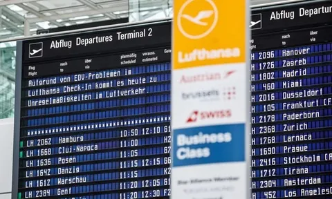 Đức: Sân bay Munich hủy khoảng 700 chuyến bay do đình công