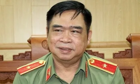 Nguyên Giám đốc Công an Hải Phòng Đỗ Hữu Ca bị bắt khẩn cấp vì liên quan một vụ án hình sự