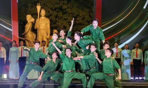Lắng đọng Chương trình nghệ thuật tri ân chiến sỹ bị địch bắt tù đày