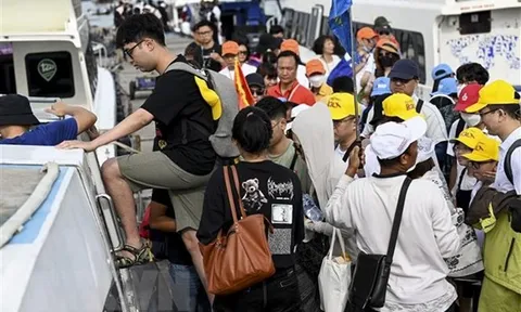 Bali ngăn chặn các hành vi phạm luật của du khách nước ngoài