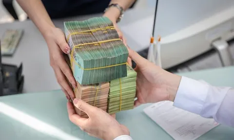 Ngân hàng Nhà nước giảm một loạt mức lãi suất điều hành thêm 0,5%