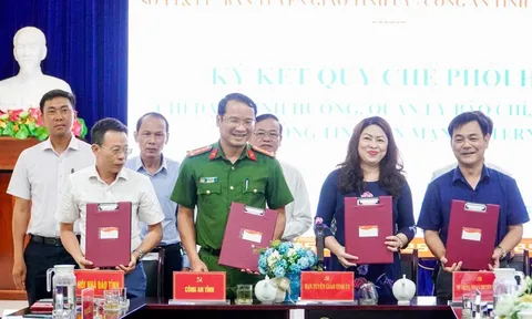 Ký kết quy chế phối hợp trong quản lý hoạt động báo chí, xuất bản và thông tin trên mạng Internet