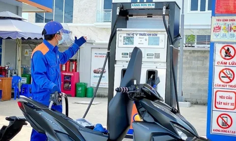Giá xăng dầu hôm nay 11/5: Xăng tiếp tục giảm mạnh từ 869- 1.320 đồng/lít; giá dầu hạ 556-647 đồng/lít