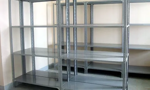 Mỹ điều tra chống bán phá giá sản phẩm giá để đồ bằng thép từ Việt Nam