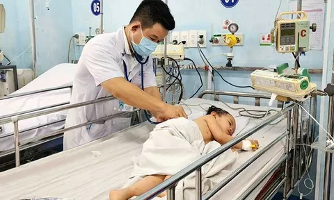 Bệnh tay chân miệng có xu hướng gia tăng và biến chứng nặng
