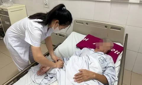 Sốc nhiễm trùng vì nhiễm vi khuẩn Aeromonas