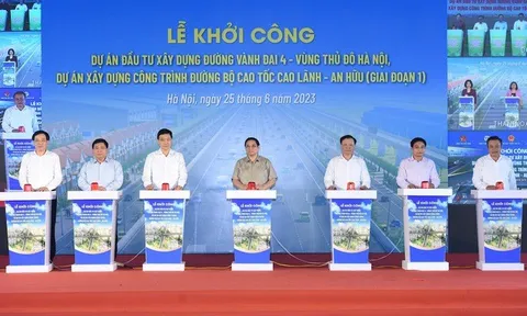 Thủ tướng: Phải 'vượt nắng thắng mưa, thực hiện 3 ca 4 kíp' triển khai đường Vành đai 4 - Vùng Thủ đô Hà Nội