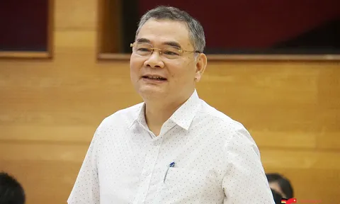 Nguyên kế toán trưởng Công ty Cổ phần tiến bộ quốc tế (AIC) đầu thú Cơ quan Cảnh sát điều tra