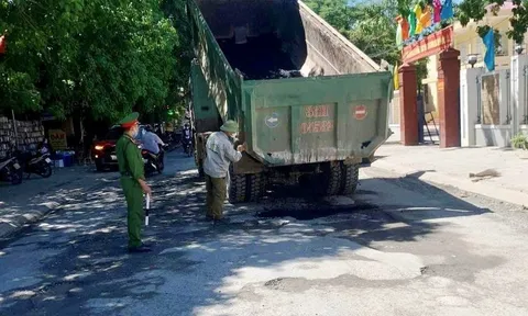 Chủ động khắc phục điểm đường giao thông xuống cấp