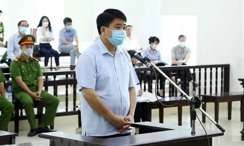Truy tố ông Nguyễn Đức Chung trong vụ nâng khống giá cây xanh