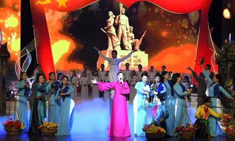 Vai trò văn học, nghệ thuật với xây dựng người Hà Nội thanh lịch, văn minh
