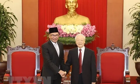 Tổng Bí thư Nguyễn Phú Trọng tiếp Thủ tướng Liên bang Malaysia