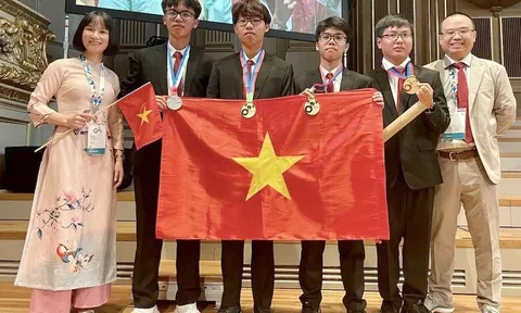 Học sinh Việt Nam đạt 4 huy chương vàng và bạc tại Olympic Hóa học quốc tế 2023