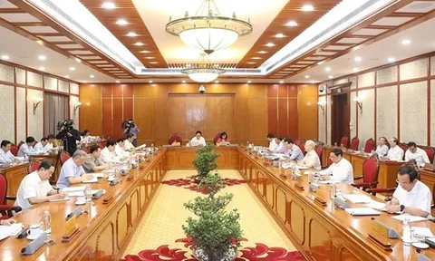 Cảnh cáo Ban Thường vụ Tỉnh ủy Thanh Hóa nhiệm kỳ 2010-2015, 2015-2020