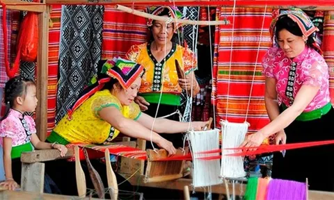 “Vui Tết Độc lập” tại Làng Văn hóa - Du lịch các dân tộc Việt Nam