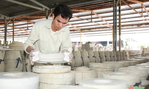 Hỗ trợ doanh nghiệp vượt khó bằng chính sách tài khóa