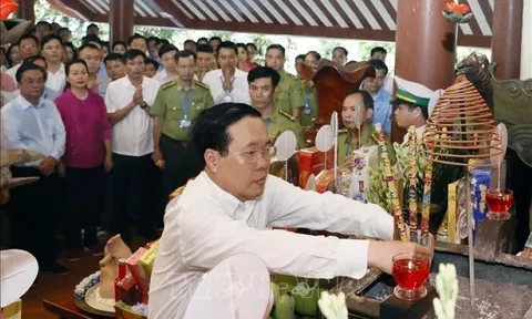 Chủ tịch nước Võ Văn Thưởng chủ trì Lễ dâng hương tưởng niệm Chủ tịch Hồ Chí Minh