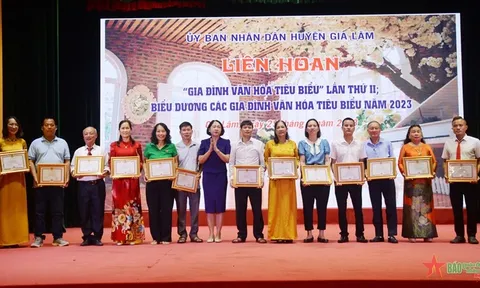 San sẻ khó khăn để nhân lên niềm vui hạnh phúc