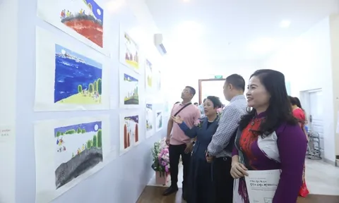 Trưng bày 85 bức tranh của họa sĩ nổi tiếng Hàn Quốc