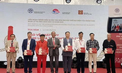 Bảo vệ, phát huy nghi lễ và trò chơi kéo co trong đời sống đương đại