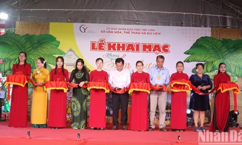Khai mạc Tuần lễ Văn hóa, du lịch, liên hoan ẩm thực Nam Bộ gắn với lễ hội Ok Om Bok tại Trà Vinh