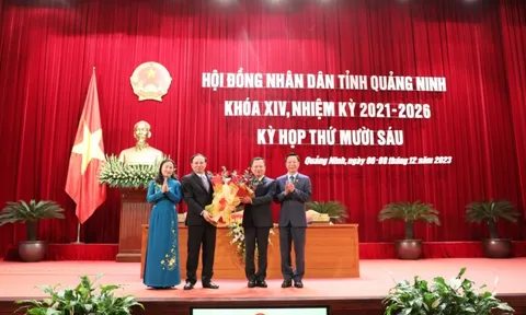 Ông Cao Tường Huy giữ chức Chủ tịch UBND tỉnh Quảng Ninh