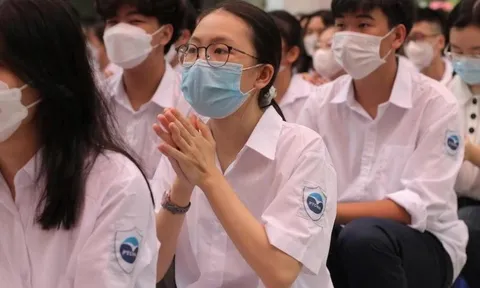 Ban hành chương trình đào tạo, cấp chứng chỉ cho người nước ngoài dạy tiếng Anh tại Việt Nam