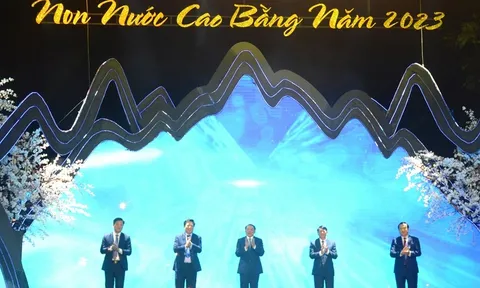Khai mạc Ngày hội du lịch non nước Cao Bằng năm 2023