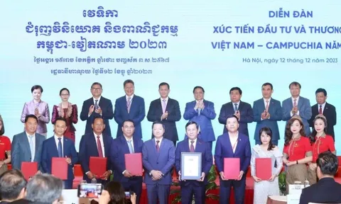Thủ tướng Việt Nam và Campuchia dự Diễn đàn Đầu tư, Thương mại song phương
