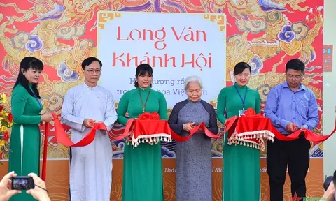 Trưng bày nhiều hiện vật quý về hình tượng rồng trong văn hóa Việt Nam