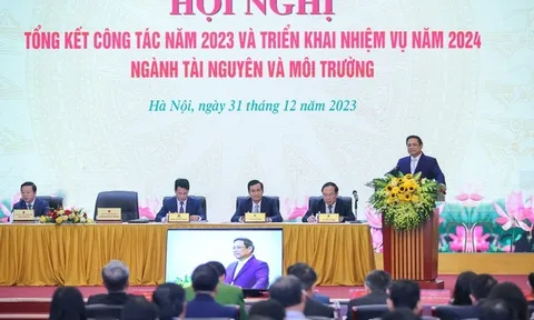 Thủ tướng: Ngành tài nguyên và môi trường cần đặc biệt coi trọng công tác cán bộ và đẩy mạnh phân cấp, ủy quyền