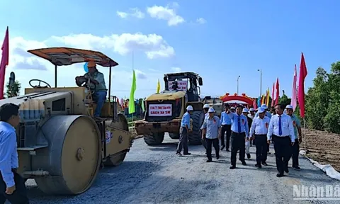 Cà Mau khởi công cụm Tượng đài chuyến tàu tập kết ra bắc