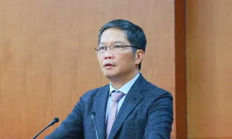 Trần Tuấn Anh thôi giữ chức Ủy viên Bộ Chính trị và Ủy viên Ban Chấp hành Trung ương Đảng khoá XIII